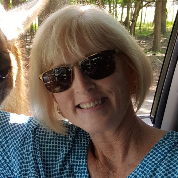 Meet your Posher, Gilda - Picture 1 of 1